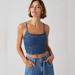 Levi’s Jadine Cami Crop Tank Top Denim Jeans Blue Women’s Size Medium NWT